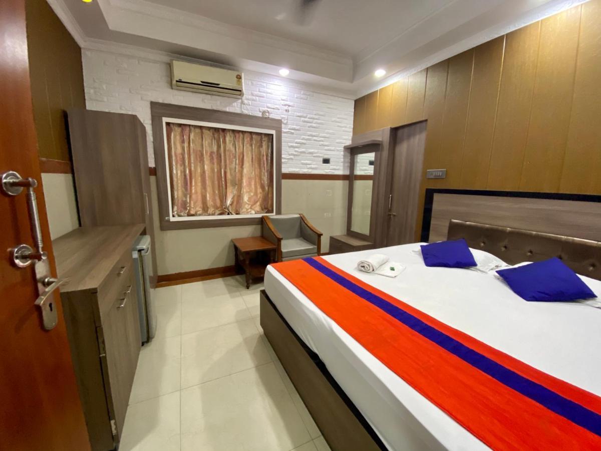 Vinayak Guest House Kolkata Exterior photo
